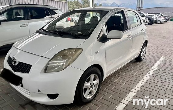 Toyota Yaris 2008