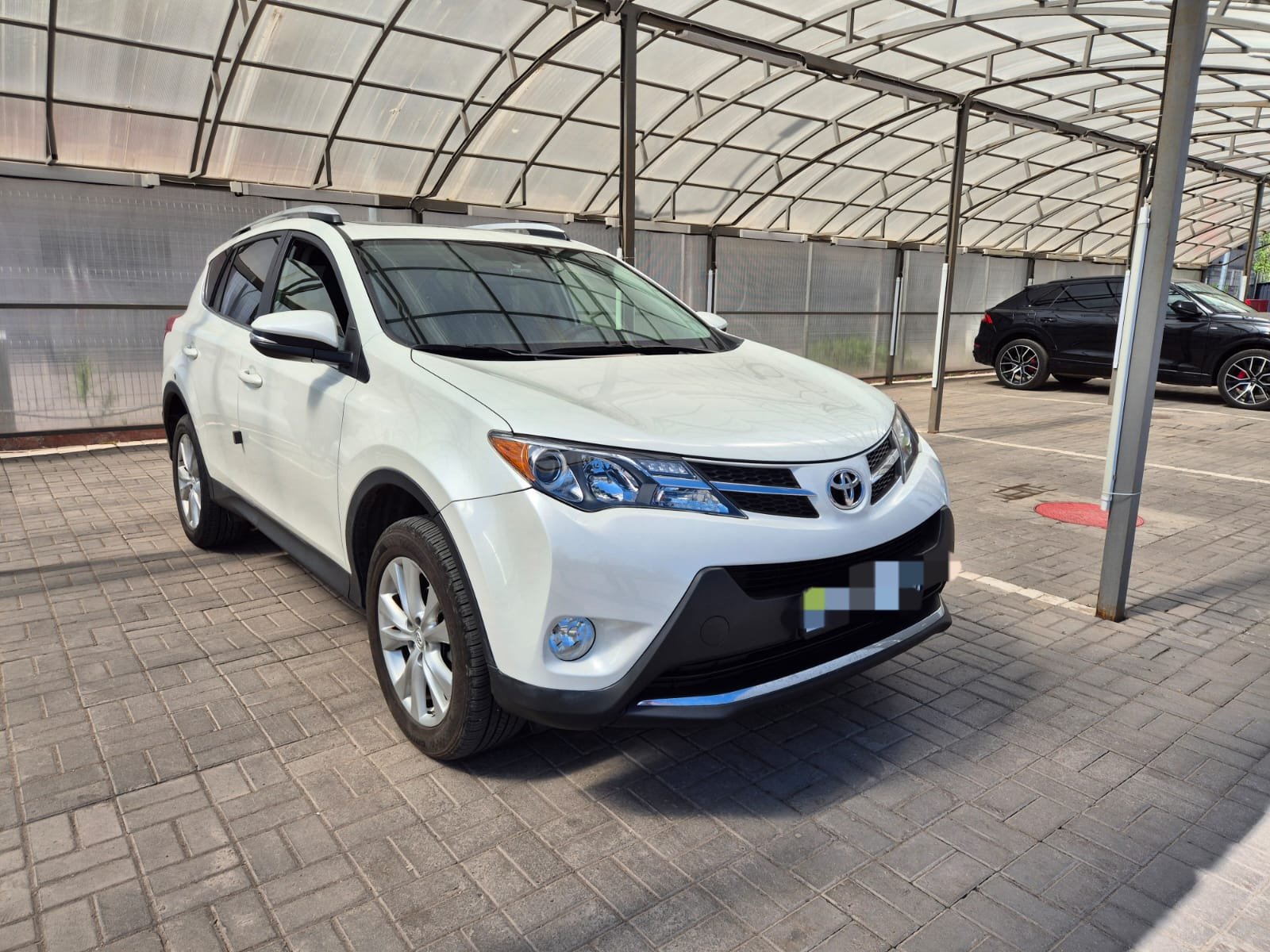Toyota RAV4 2014