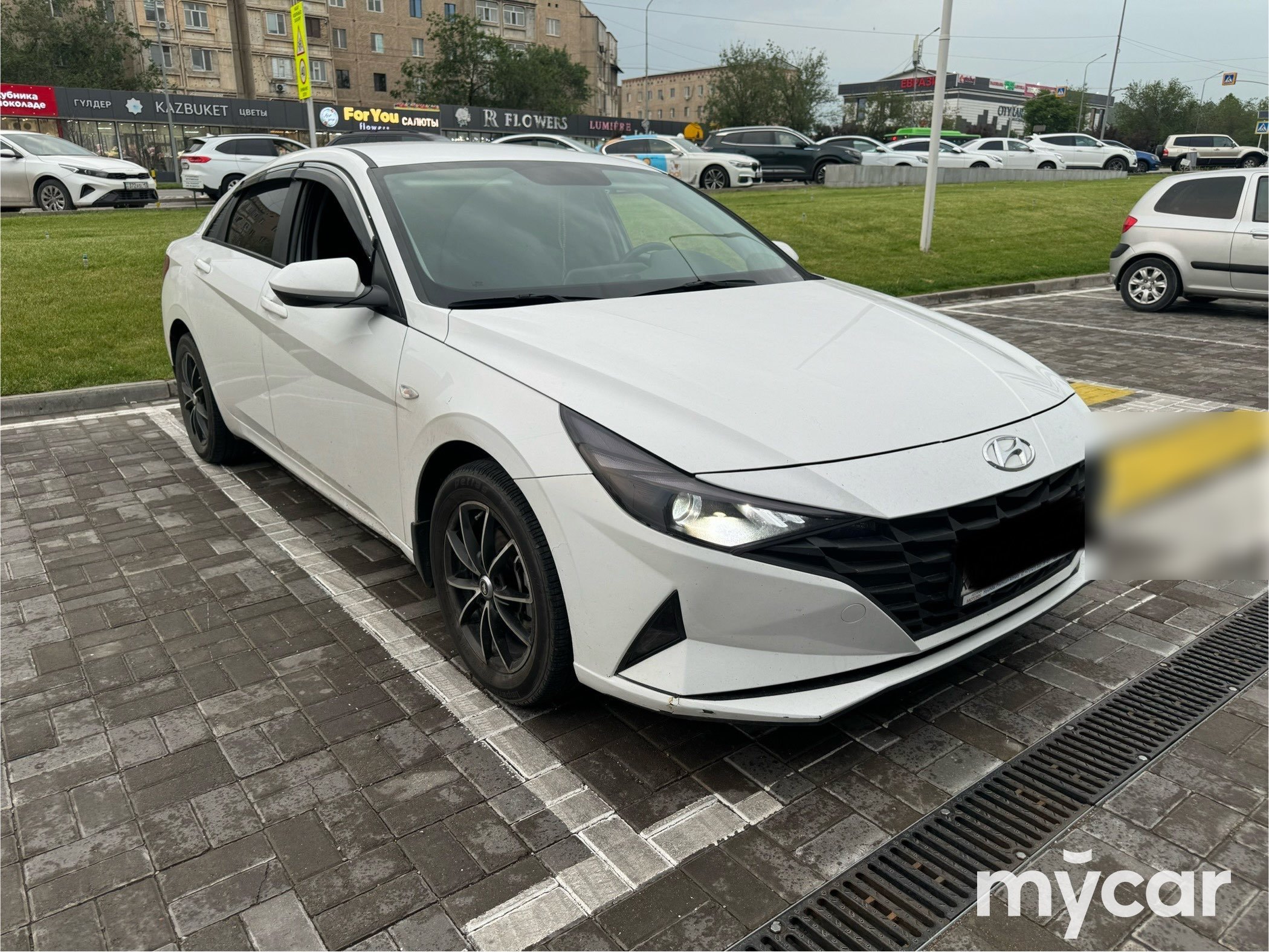 Hyundai Elantra 2021