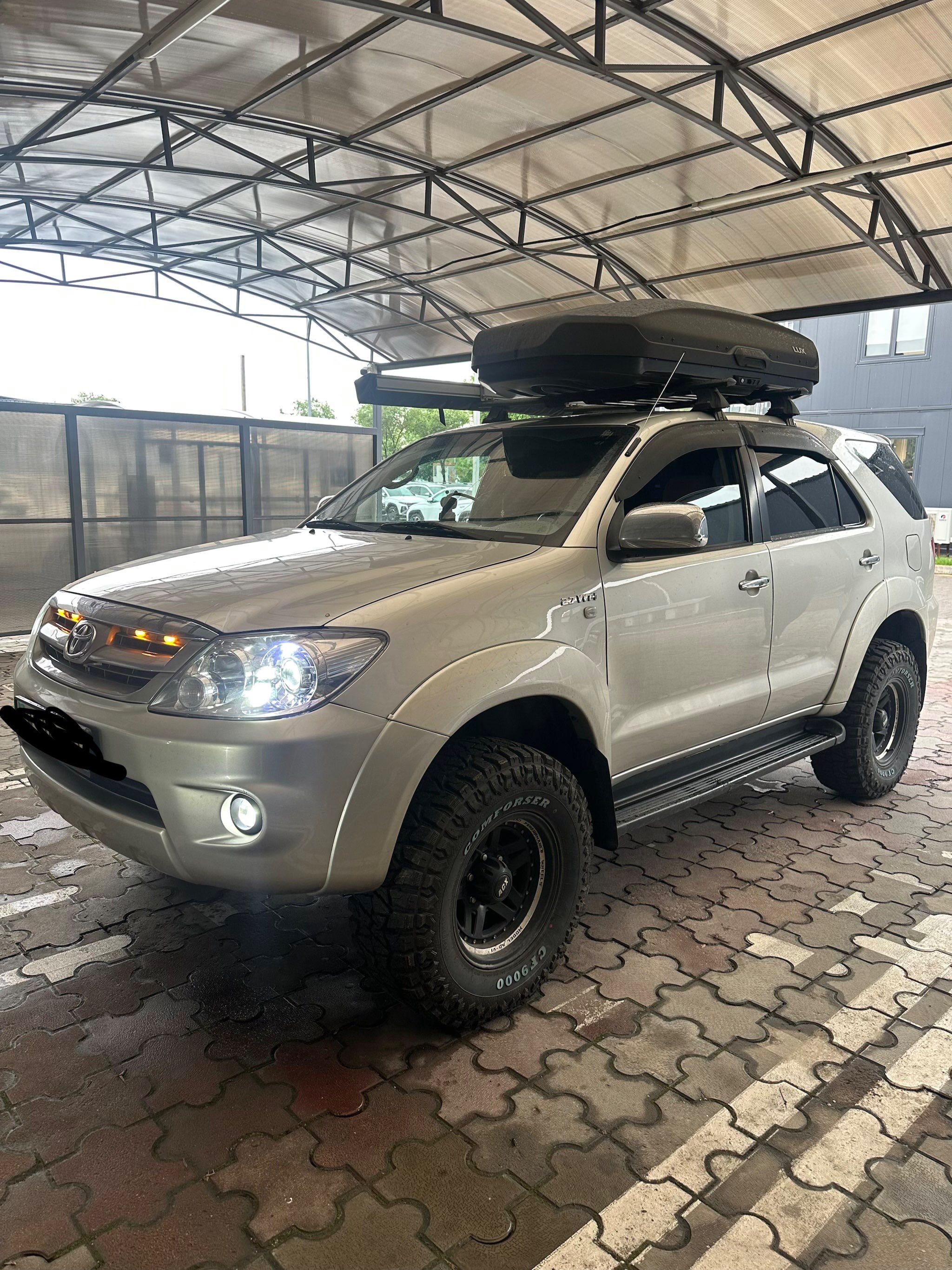 Toyota Fortuner 2006