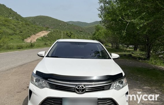 Toyota Camry 2015