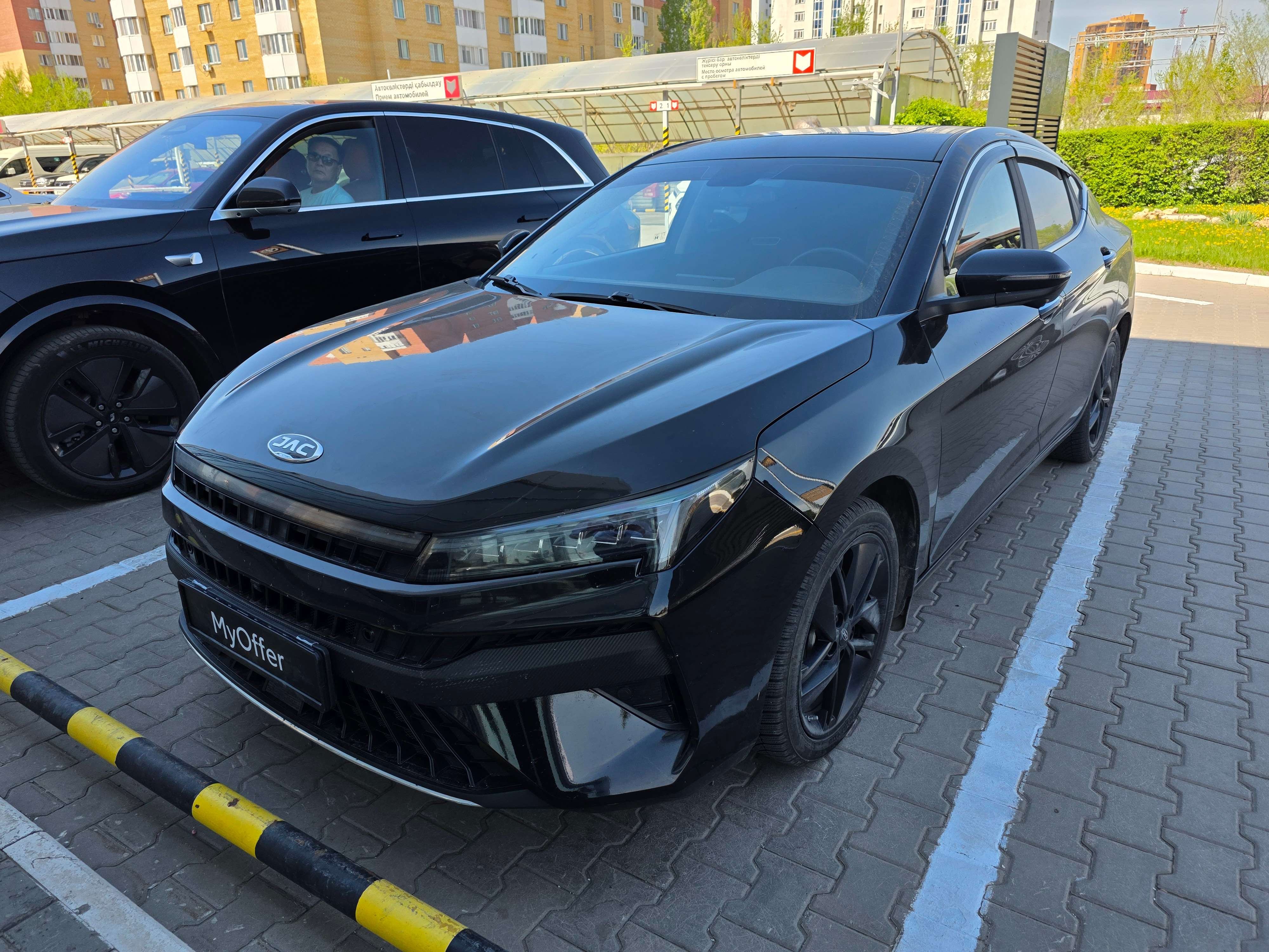 JAC J7 Plus 2024