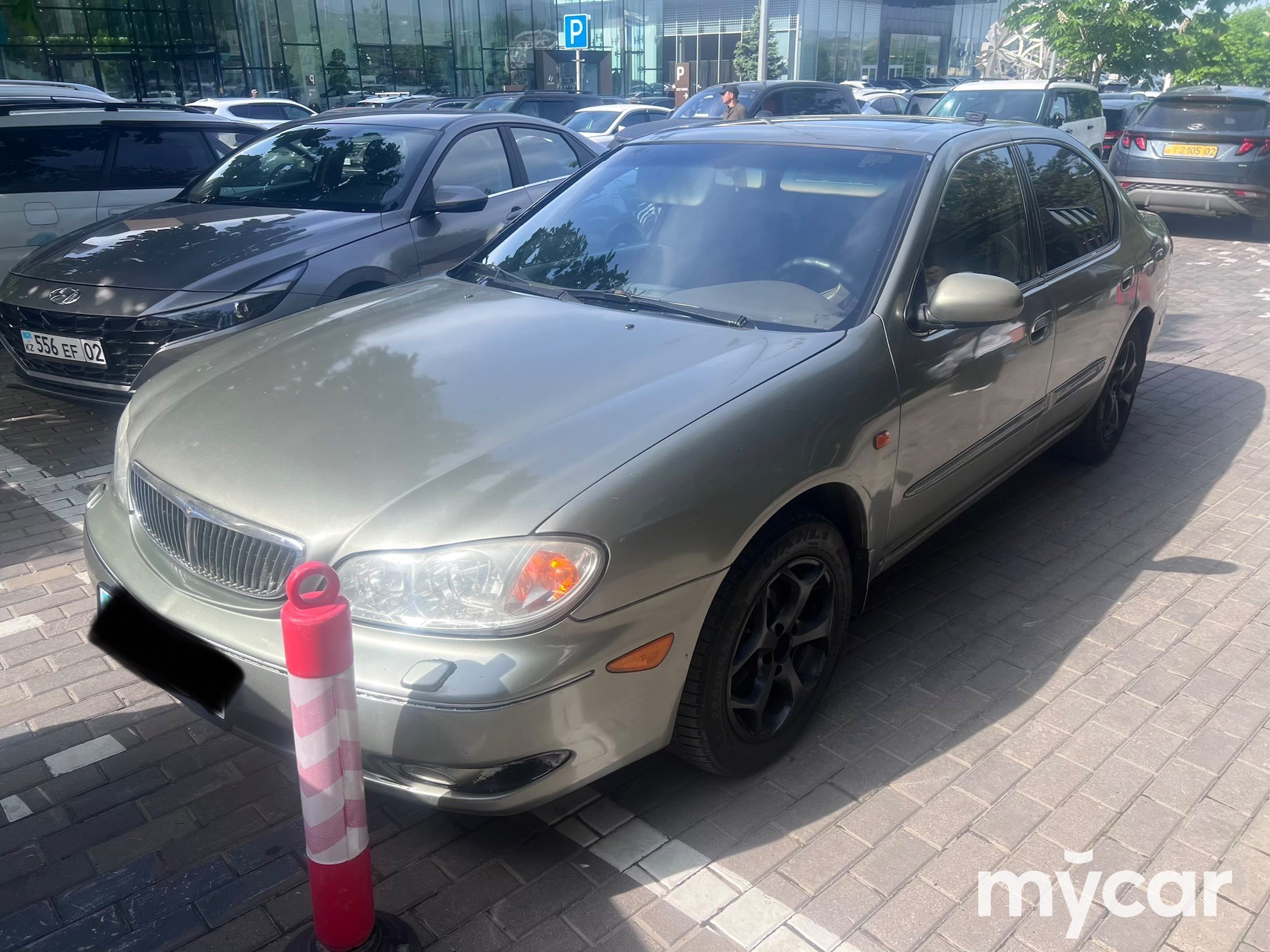 Nissan Maxima 2000