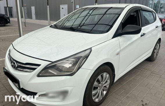 Hyundai Accent 2015