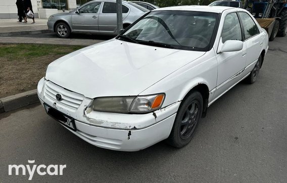 Toyota Camry 1998