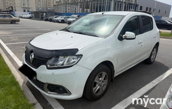 Renault Sandero 2015
