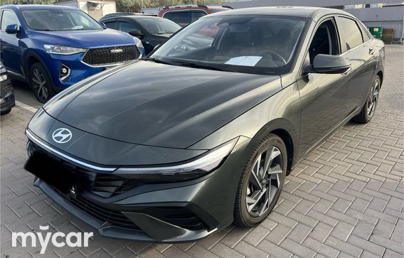 Hyundai Elantra 2023