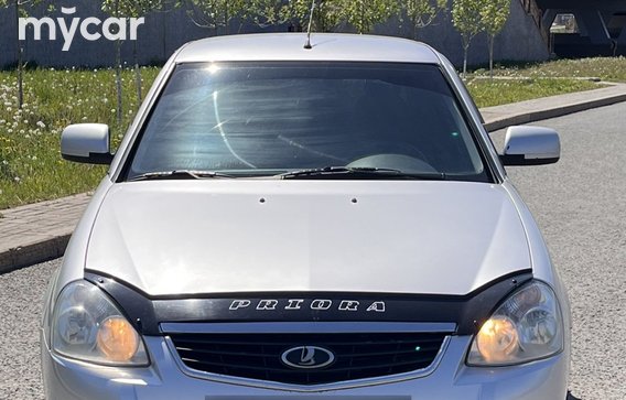 LADA Priora 2013