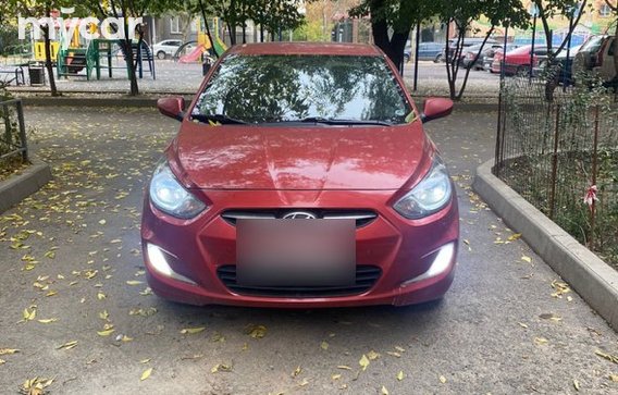 Hyundai Solaris 2011