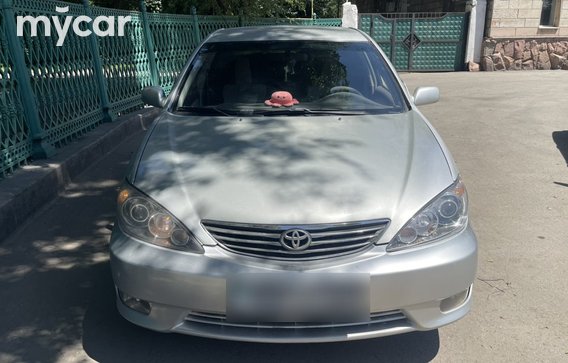 Toyota Camry 2005