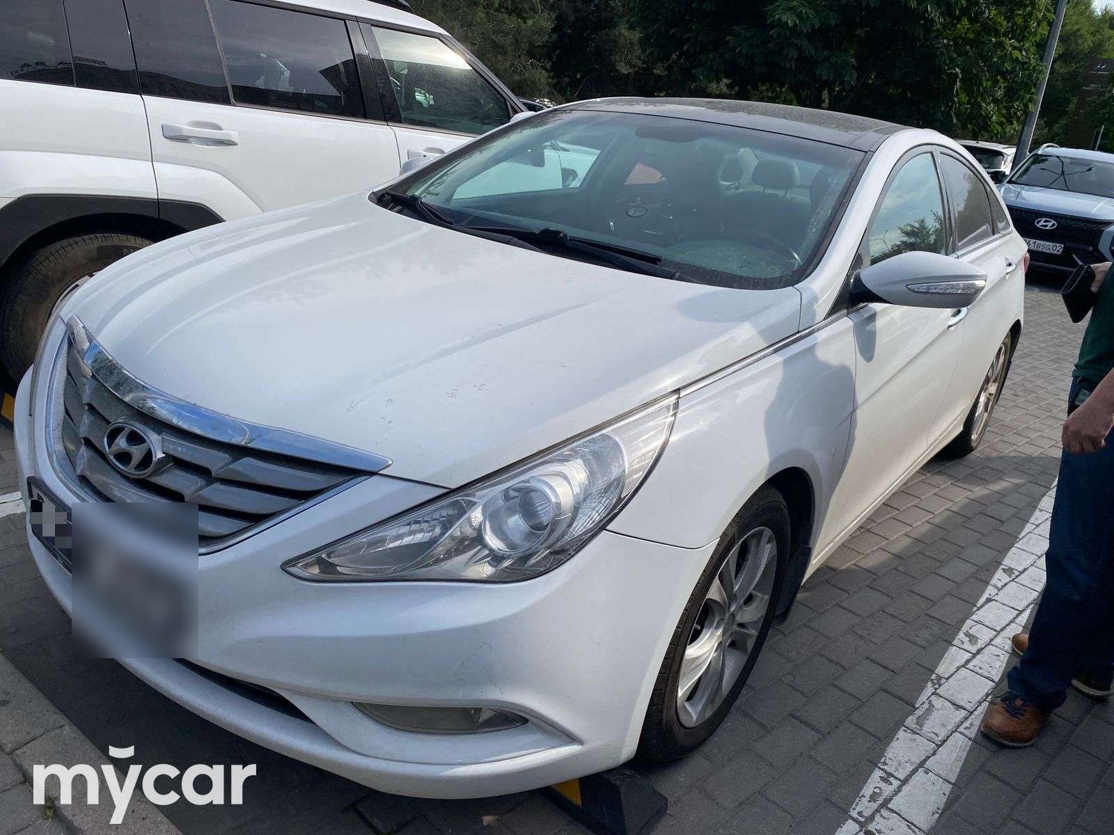 Hyundai Sonata 2010
