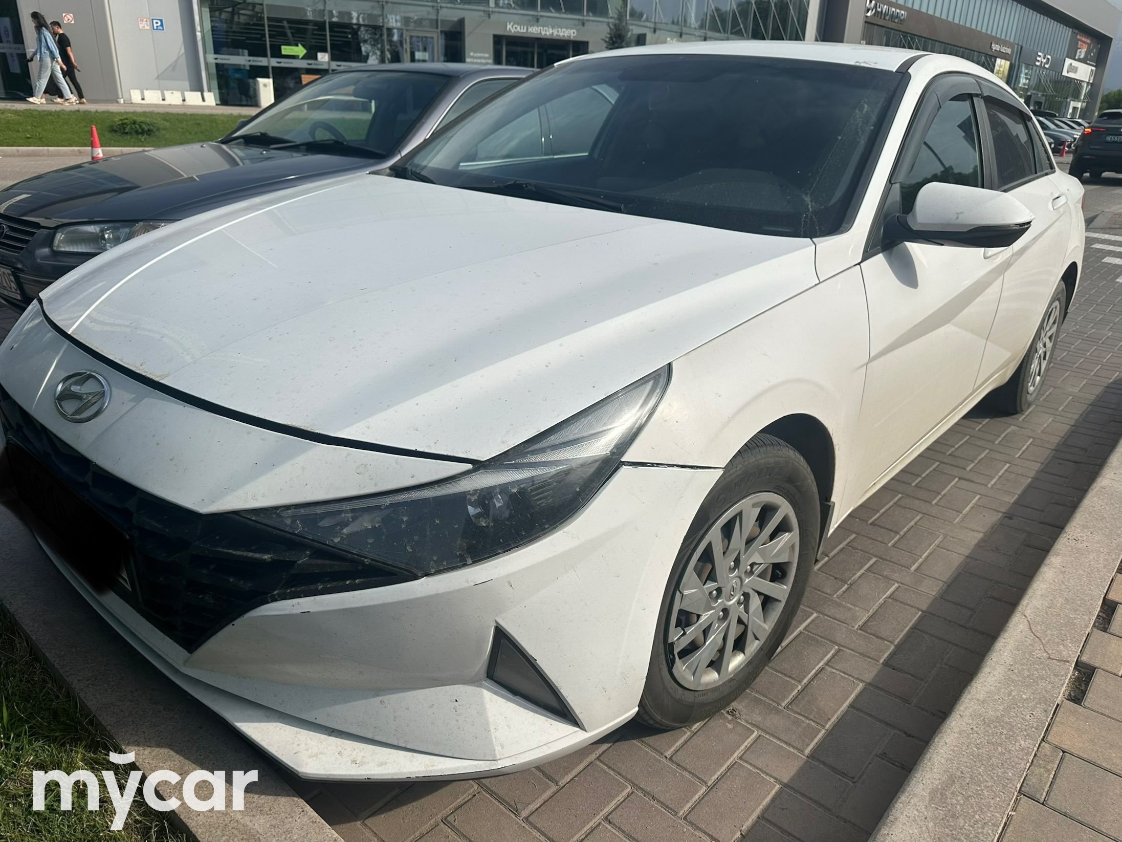 Hyundai Elantra 2022