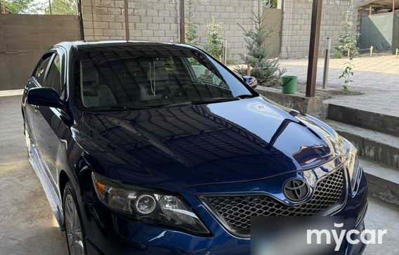 Toyota Camry 2011