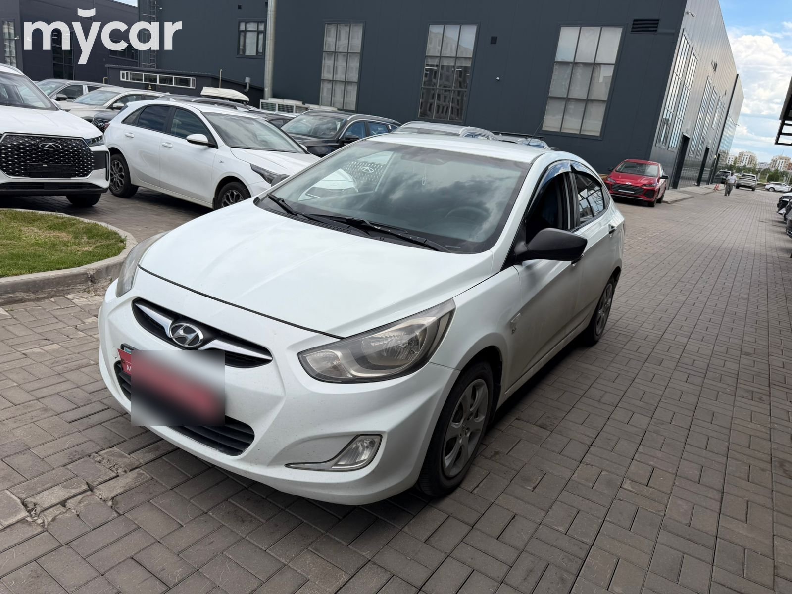Hyundai Accent 2013