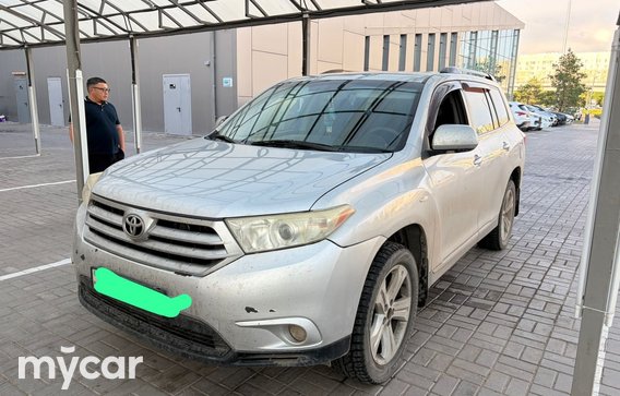 Toyota Highlander 2013
