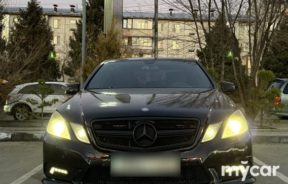 Mercedes-Benz E-Класс 2009