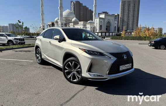 Lexus RX 2021