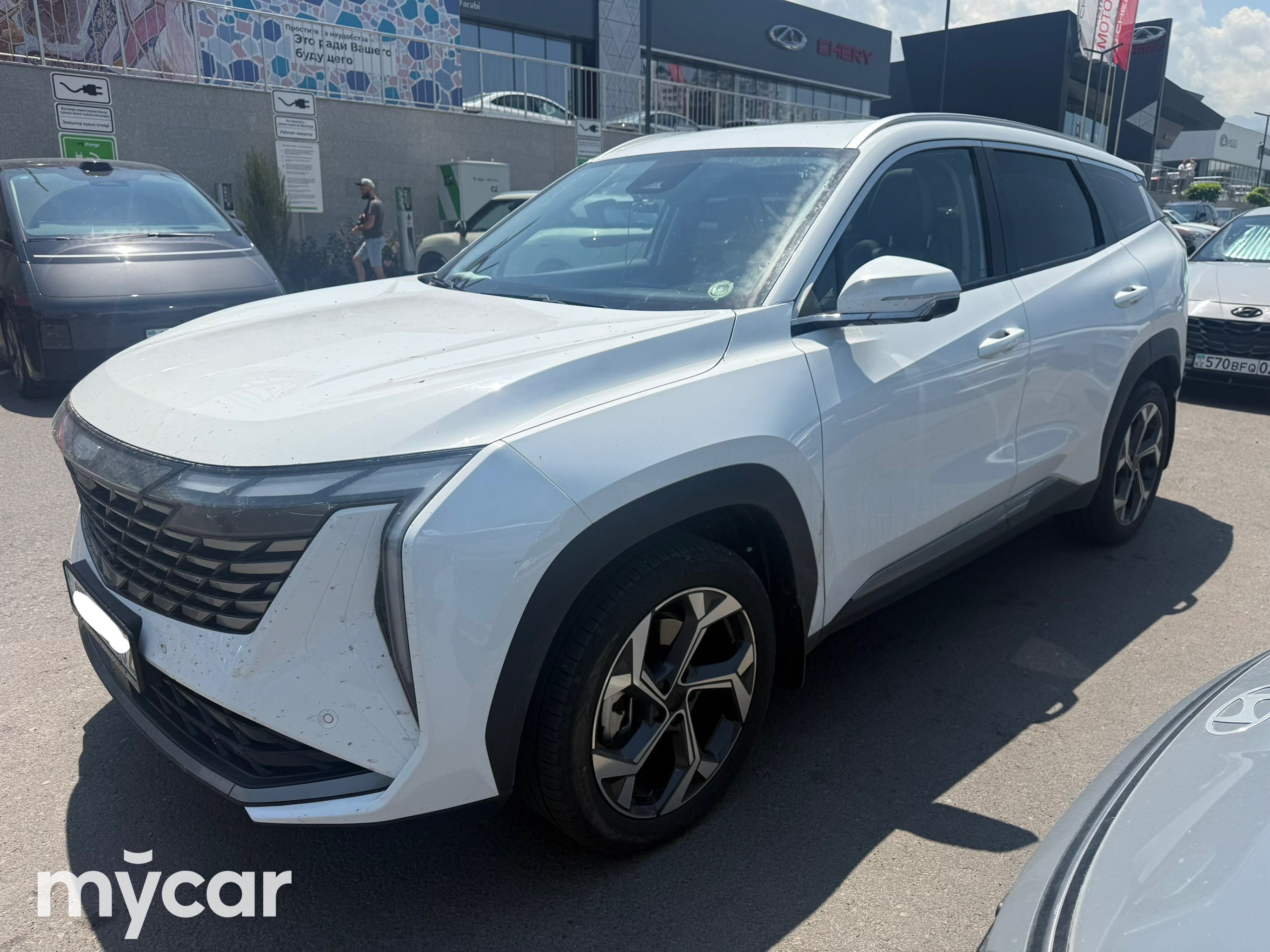 Geely Atlas 2024