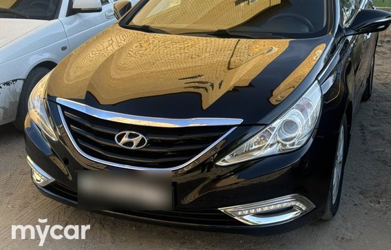 Hyundai Sonata 2012