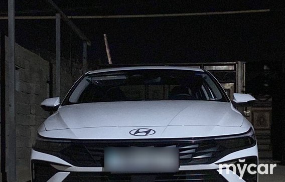 Hyundai Elantra 2024