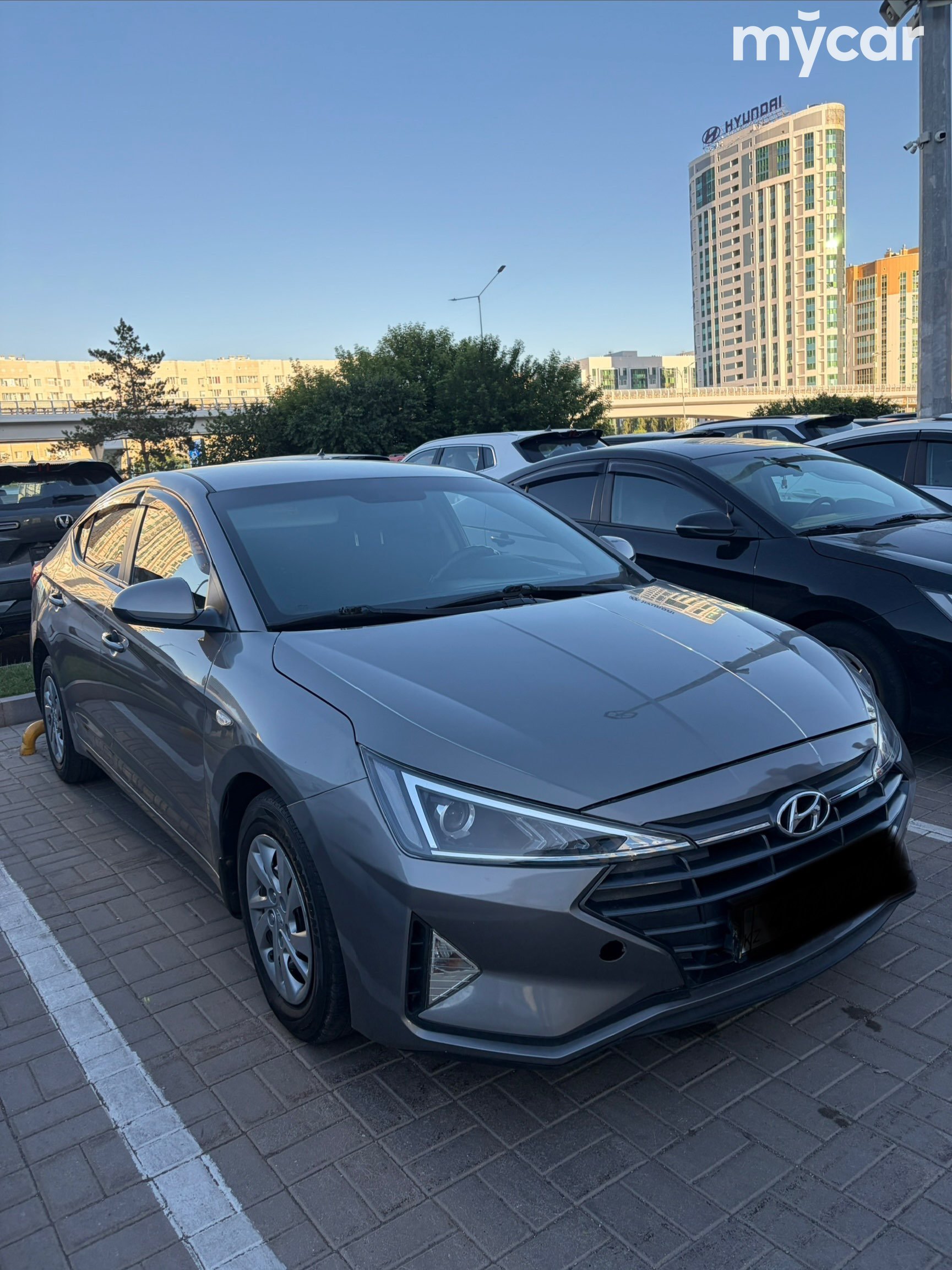 Hyundai Elantra 2020