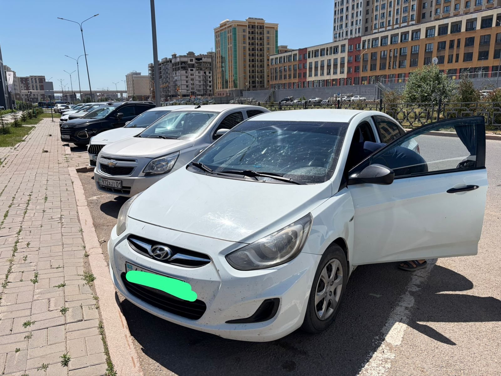 Hyundai Accent 2013