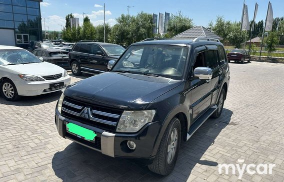 Mitsubishi Pajero 2008
