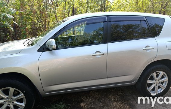 Toyota RAV4 2011