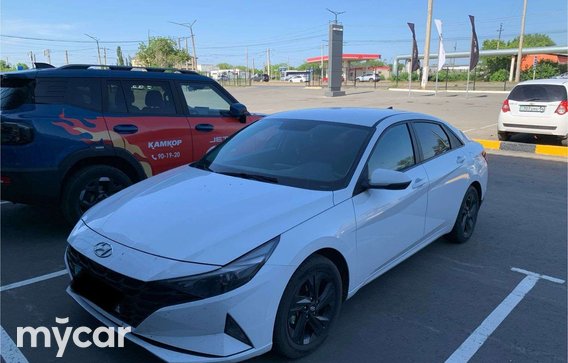 Hyundai Elantra 2020