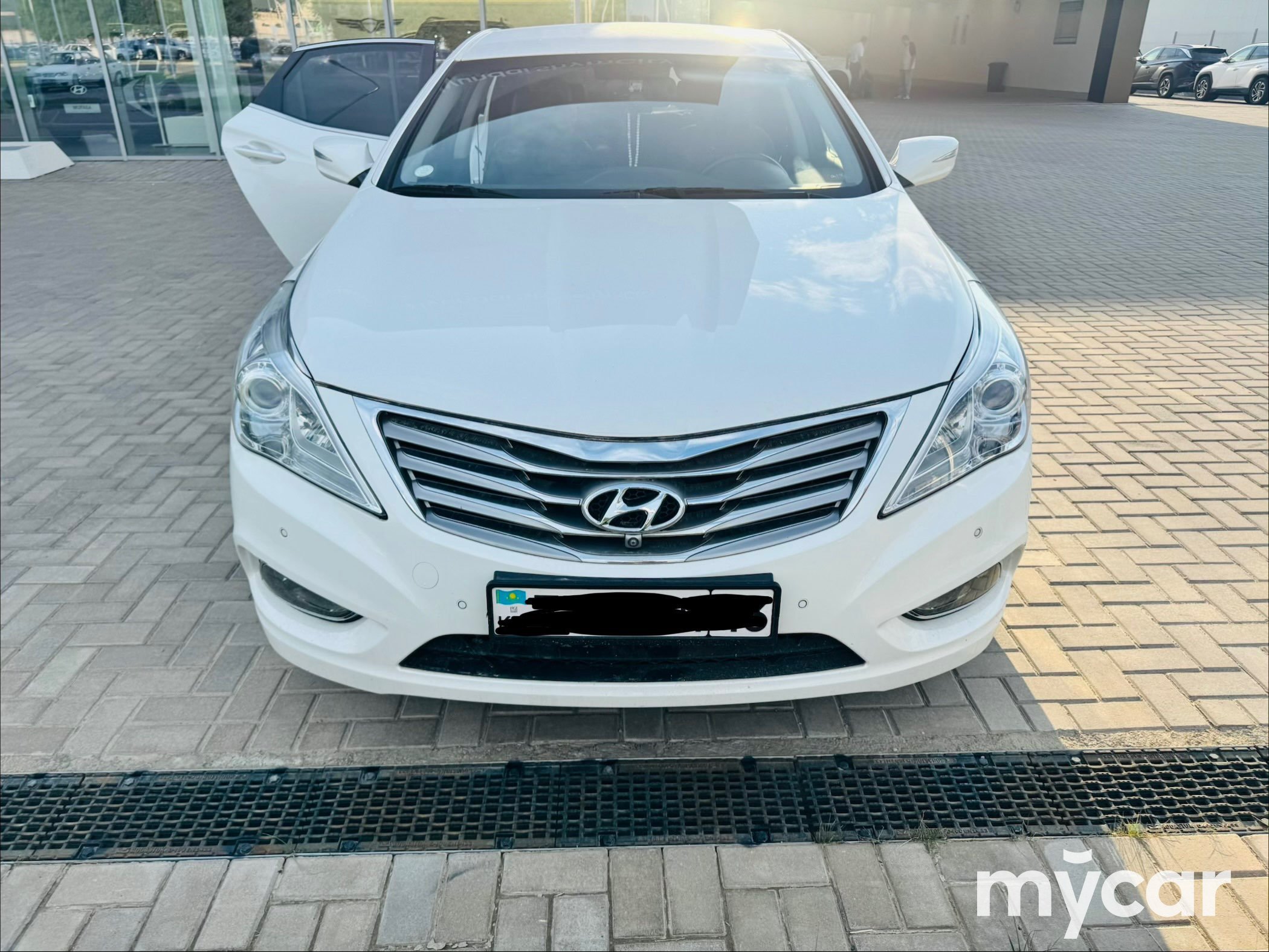 Hyundai Grandeur 2011