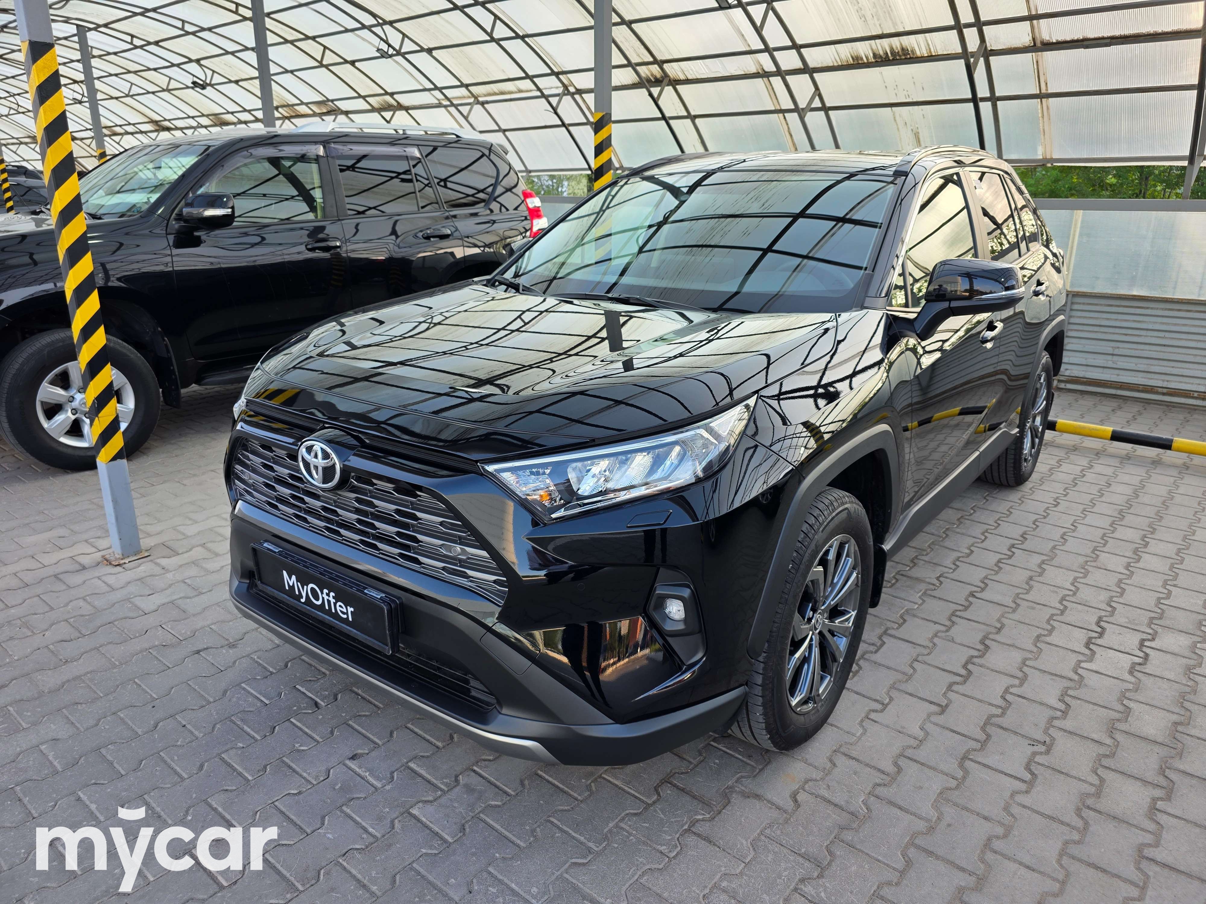 Toyota RAV4 2025