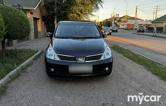 Nissan Tiida 2006