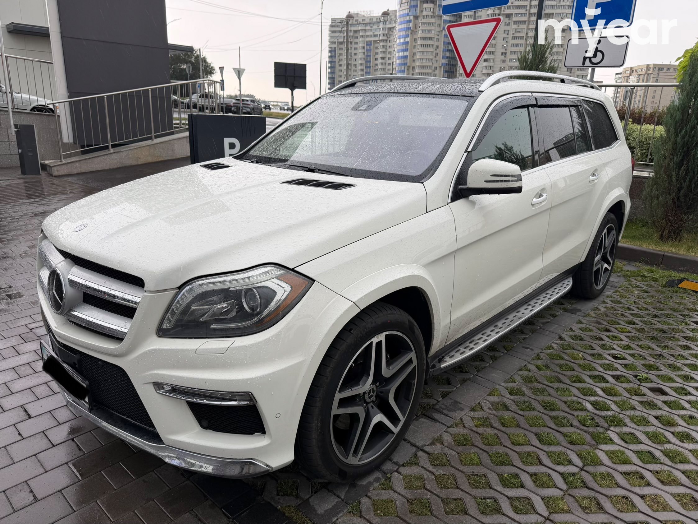 Mercedes-Benz GL-Класс 2012
