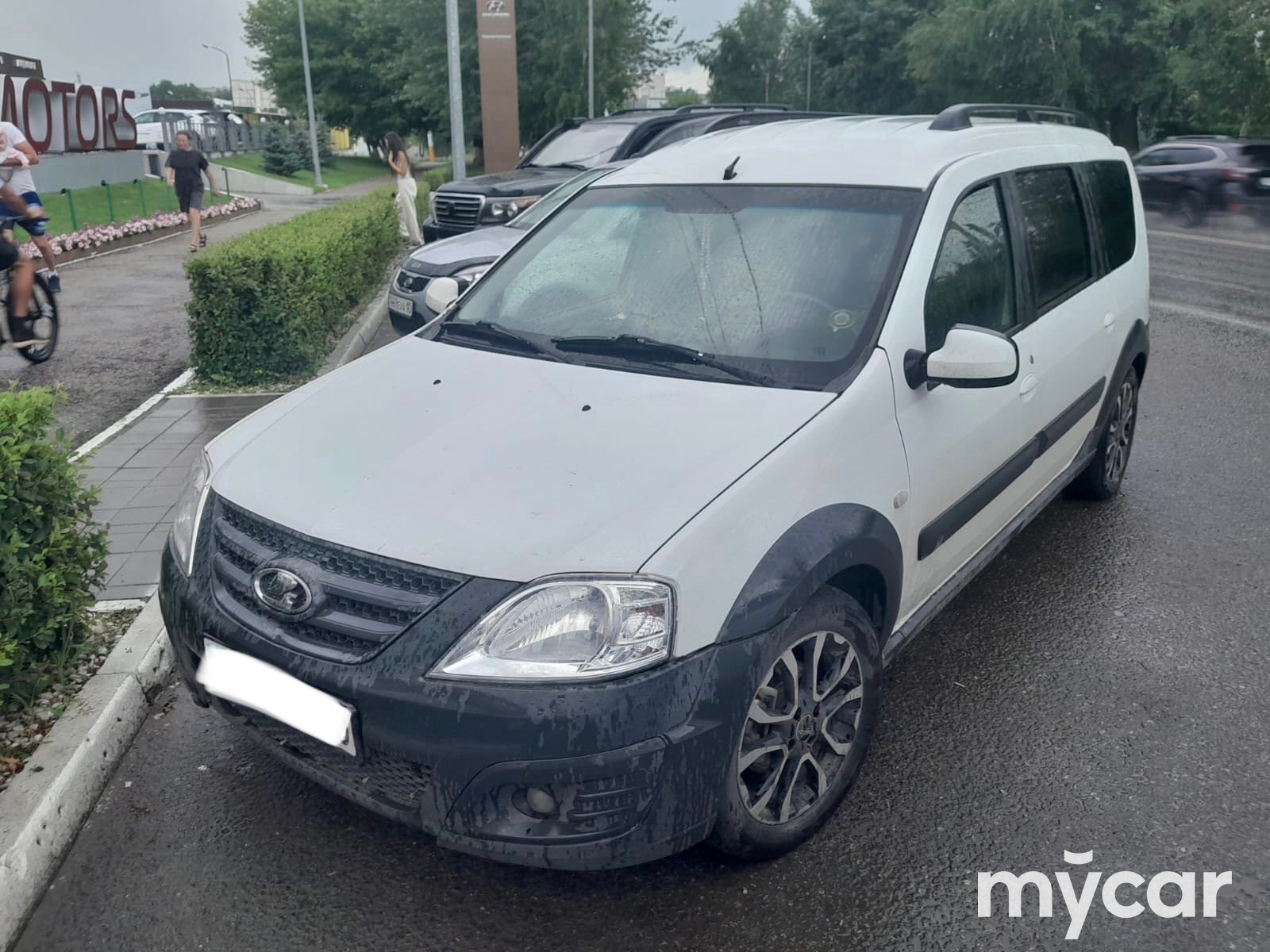 LADA Largus Cross 2020