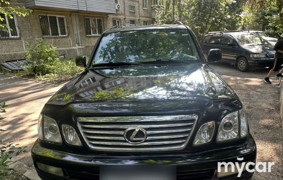 Lexus LX 2004
