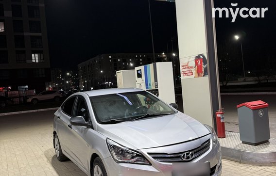 Hyundai Accent 2015