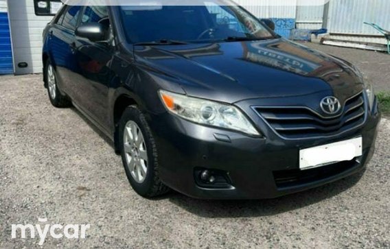 Toyota Camry 2010