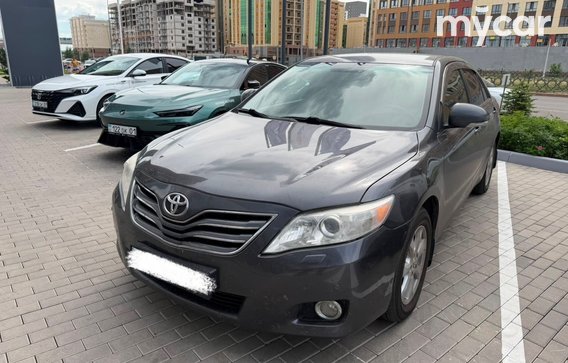 Toyota Camry 2010