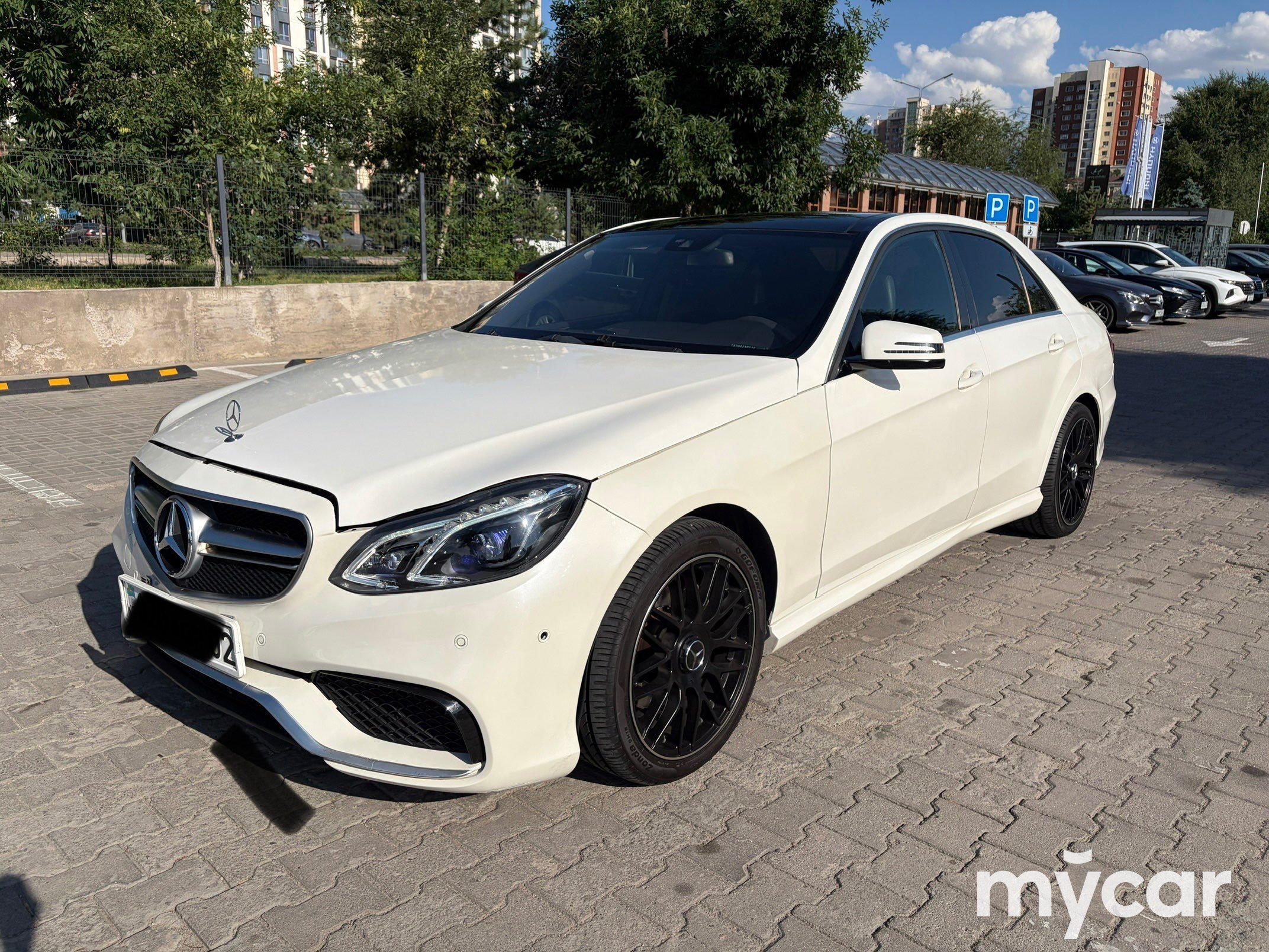 Mercedes-Benz E-Класс 2010
