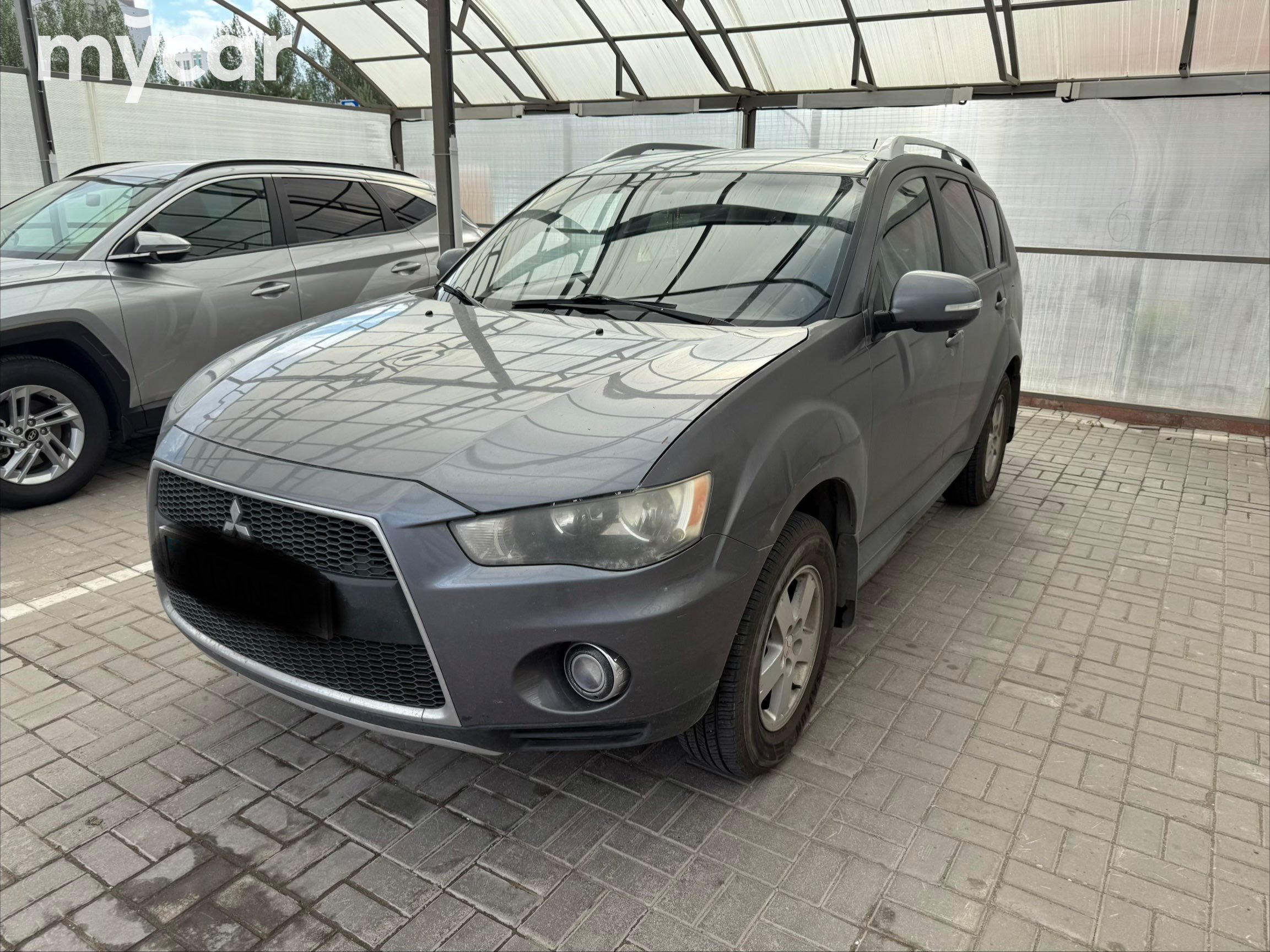 Mitsubishi Outlander 2010