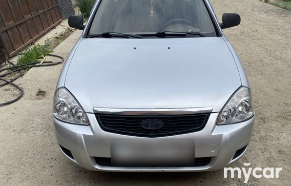LADA Priora 2012