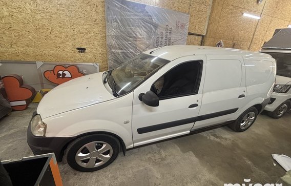 LADA Largus 2013