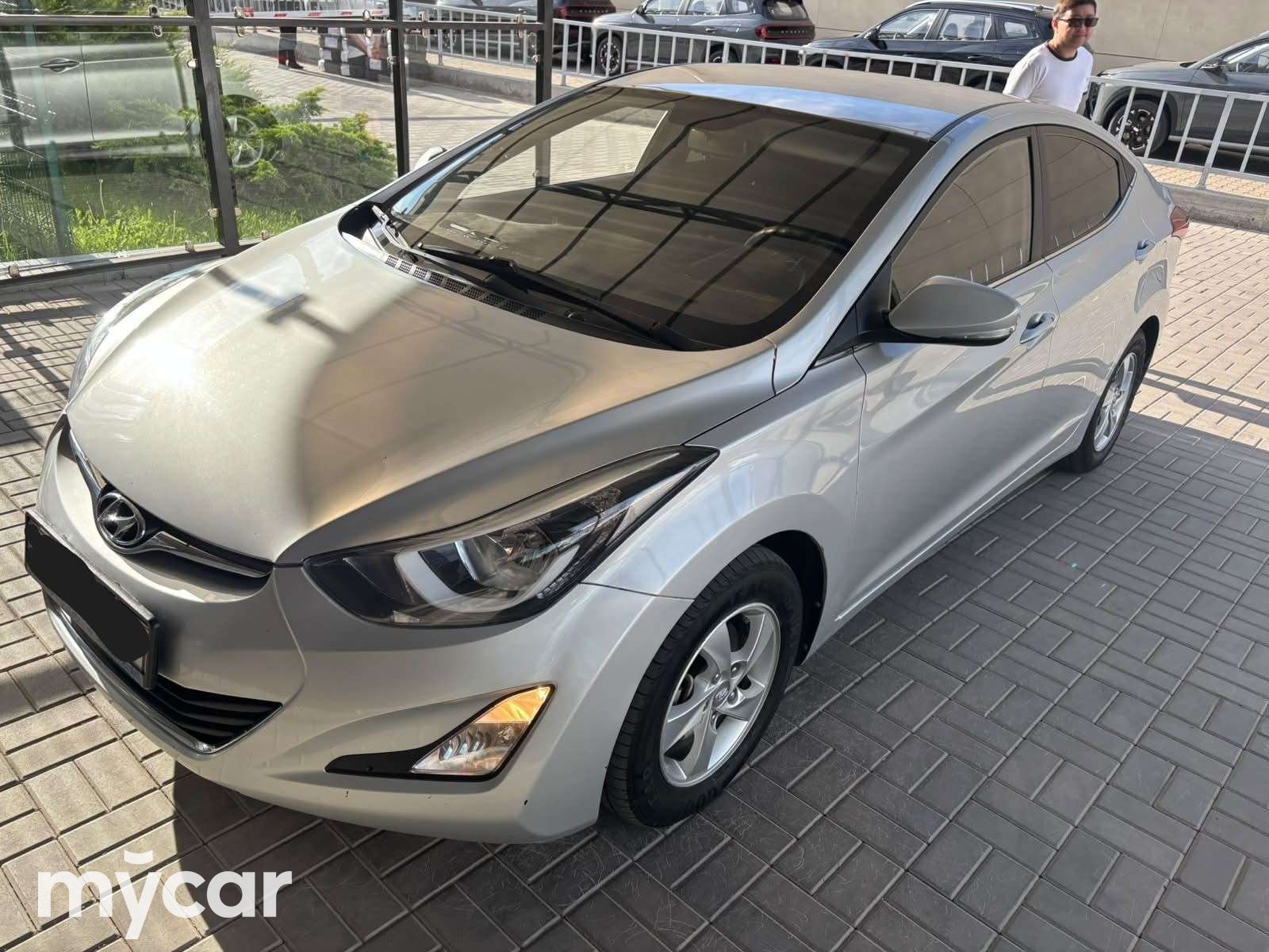 Hyundai Elantra 2014