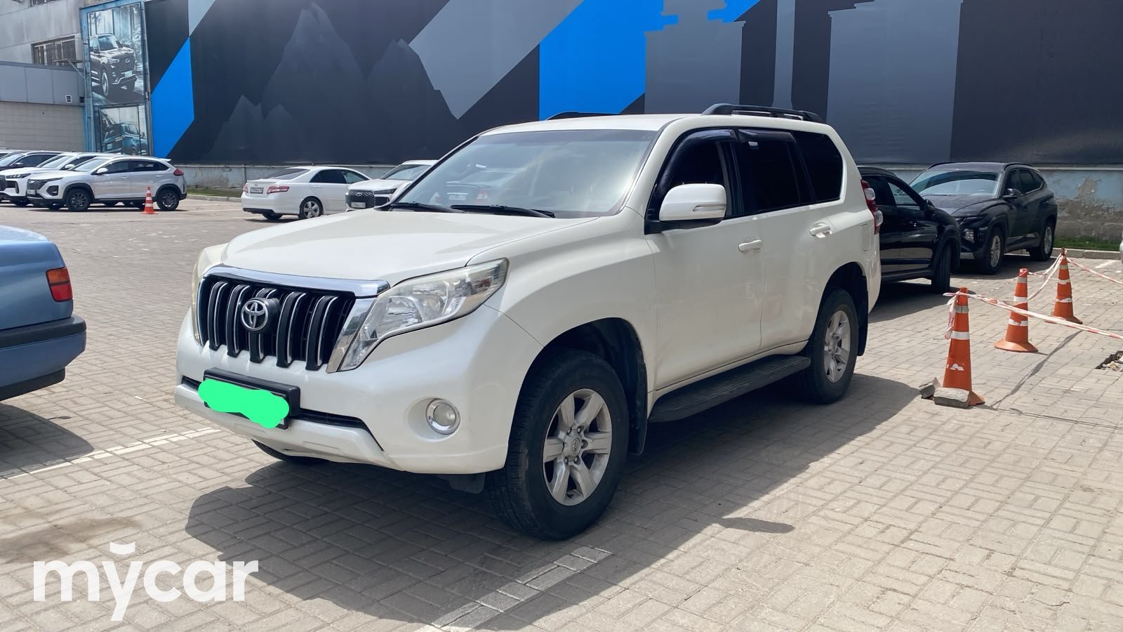 Toyota Land Cruiser Prado 2014
