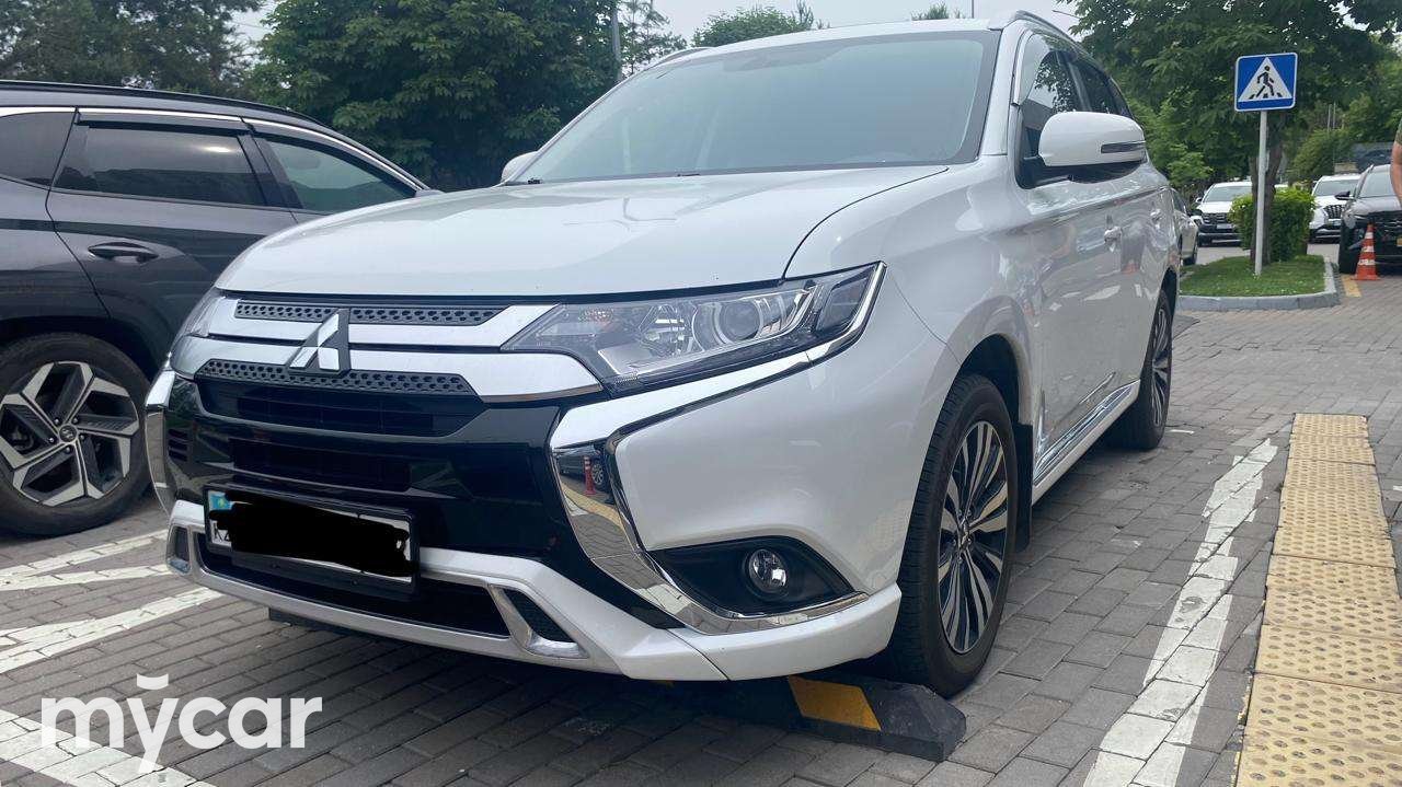 Mitsubishi Outlander 2022