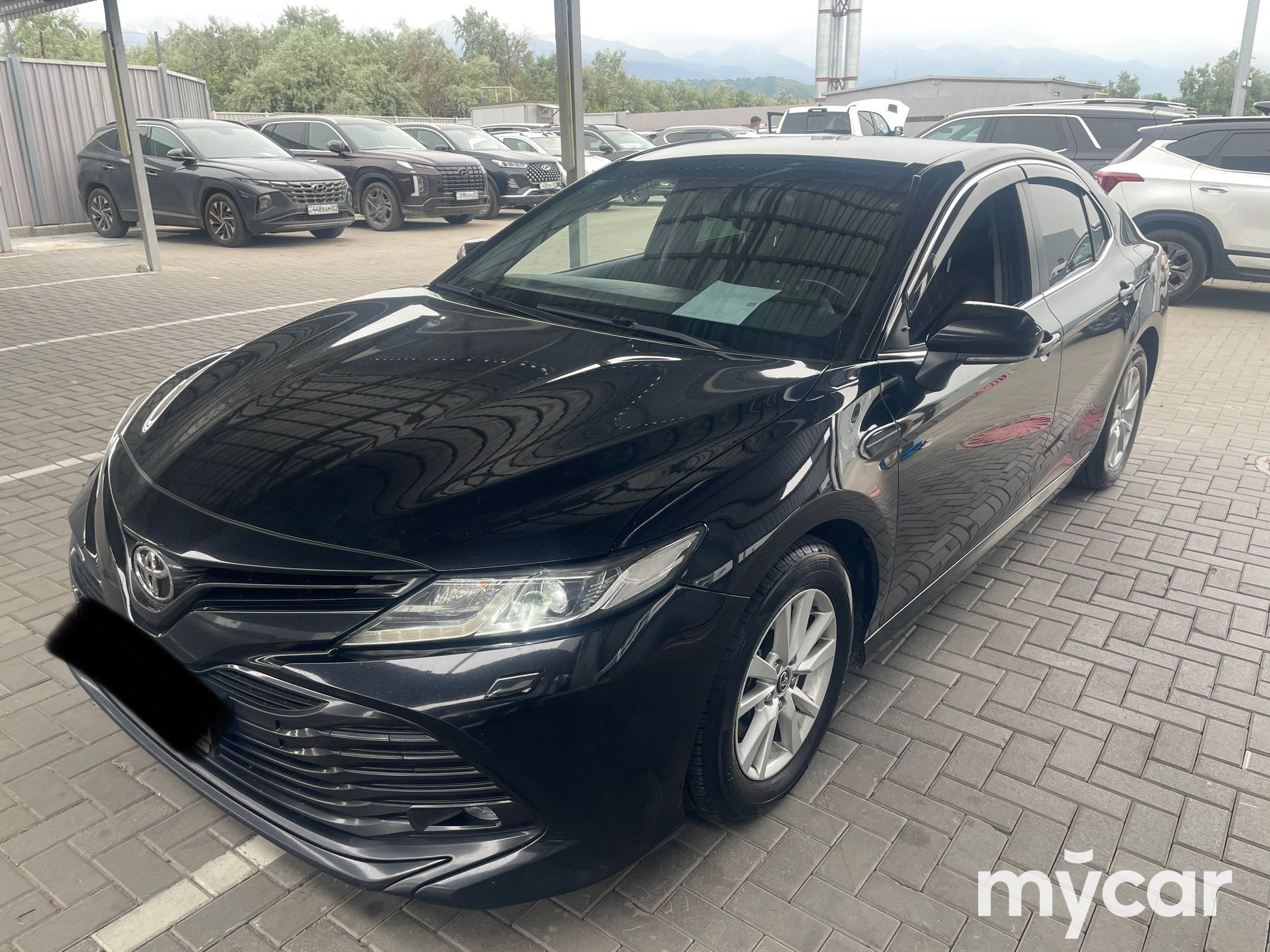 Toyota Camry 2019