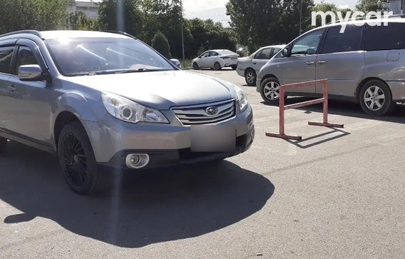 Subaru Outback 2010