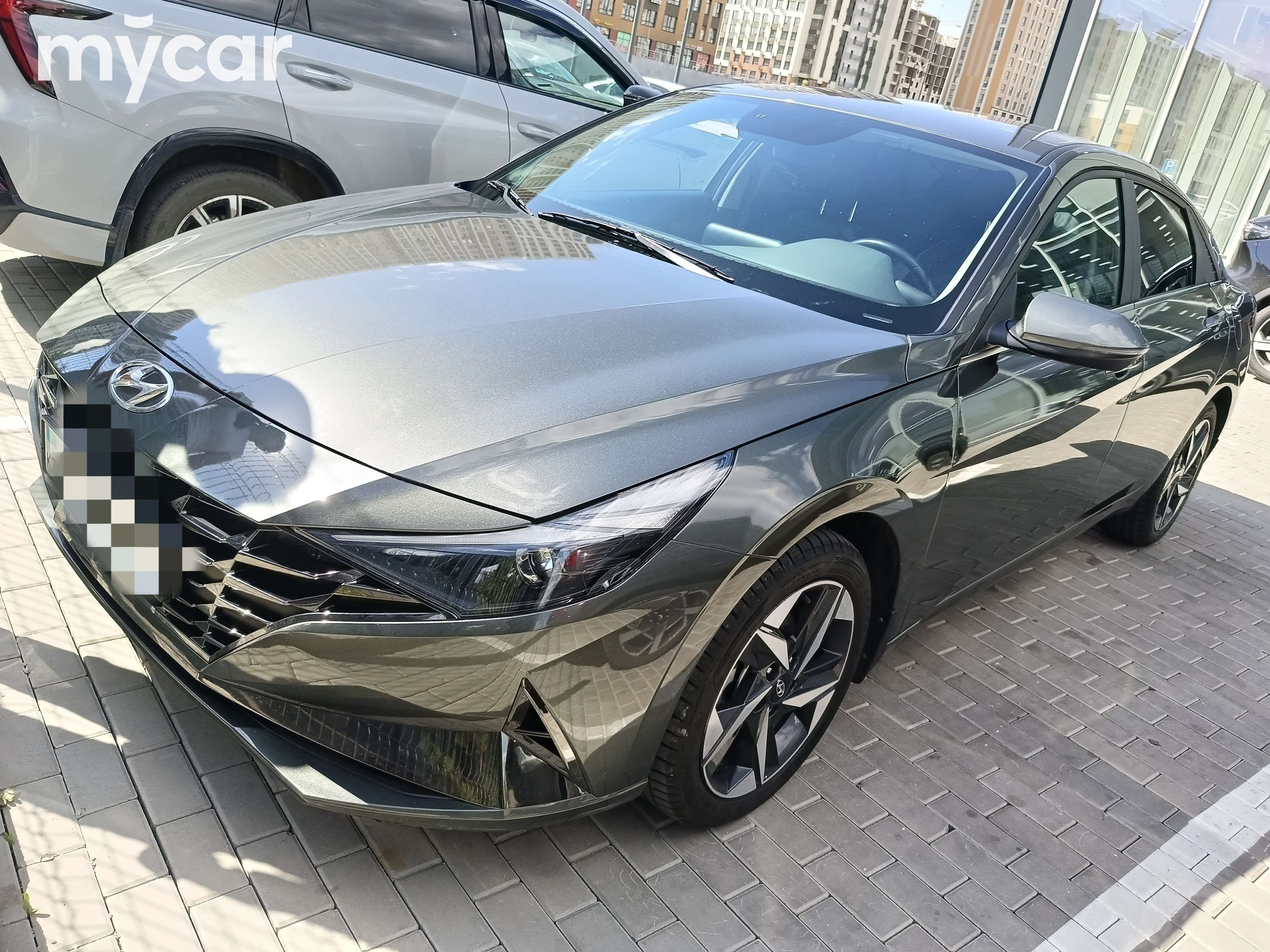 Hyundai Elantra 2023