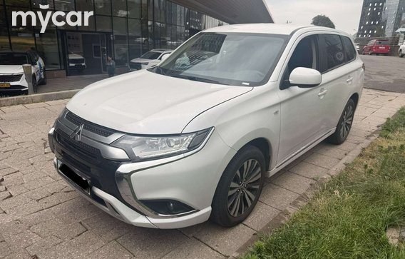 Mitsubishi Outlander 2022
