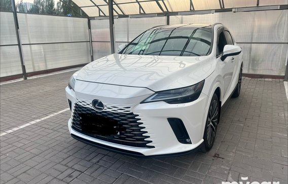 Lexus RX 2022